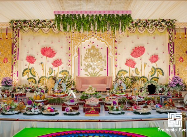 Engagement_Decor_23
