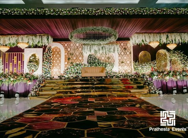 Regal Elegant And Grandeur Wedding Theme 2