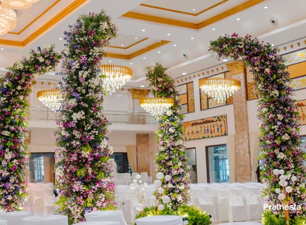 pink-wedding-reception-decor-19